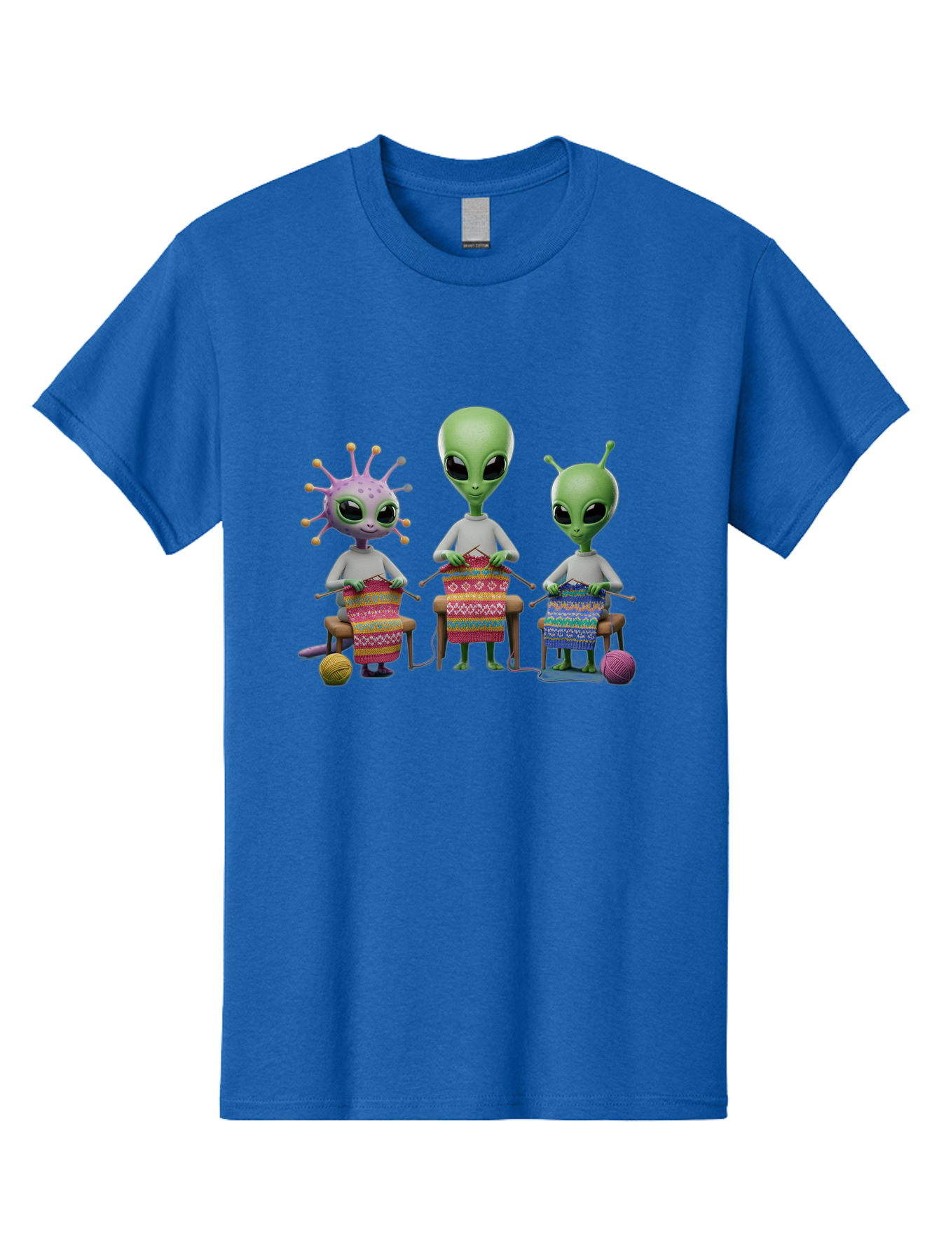 Aliens-Knitting Men'S Graphic Tee, 100% Cotton, Comfortable Casual Summer Wear, Machine Washable, Cartoon Aliens, Knitting Patterns, Colorful Yarn, Creative Creatures, Extraterrestrial Hobby, Playful Illustration, Knitting Needles, Bab638