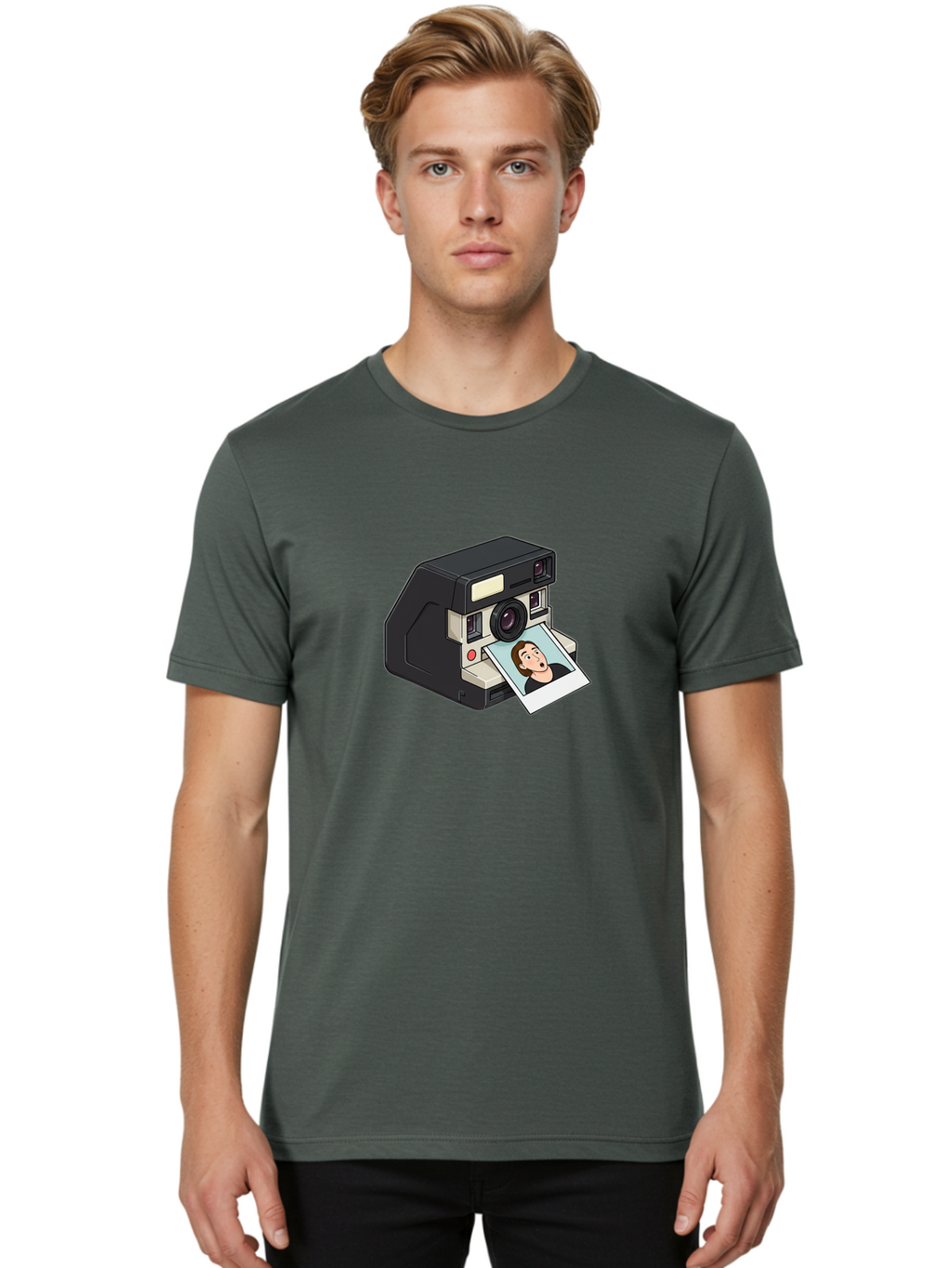 Polaroid-Camera-3 Men'S Graphic Tee, 100% Cotton, Comfortable Casual Summer Wear, Machine Washable, Vintage Camera, Instant Photography, Retro Style, Shocked Expression, Cartoon Character, Nostalgic Feel, Casual Portrait, Surprised Face, Bae683