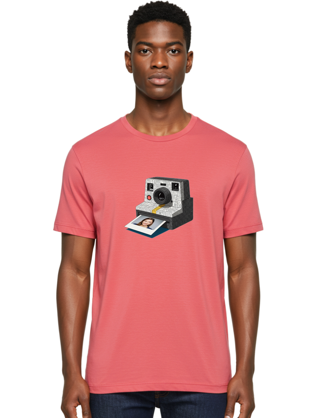 Polaroid-Camera-9 Men'S Graphic Tee, 100% Cotton, Comfortable Casual Summer Wear, Machine Washable, Vintage Camera, Instant Photography, Polaroid Picture, Smiling Woman, Retro Style, Nostalgic Feel, Analog Photography, Instant Print Bae689