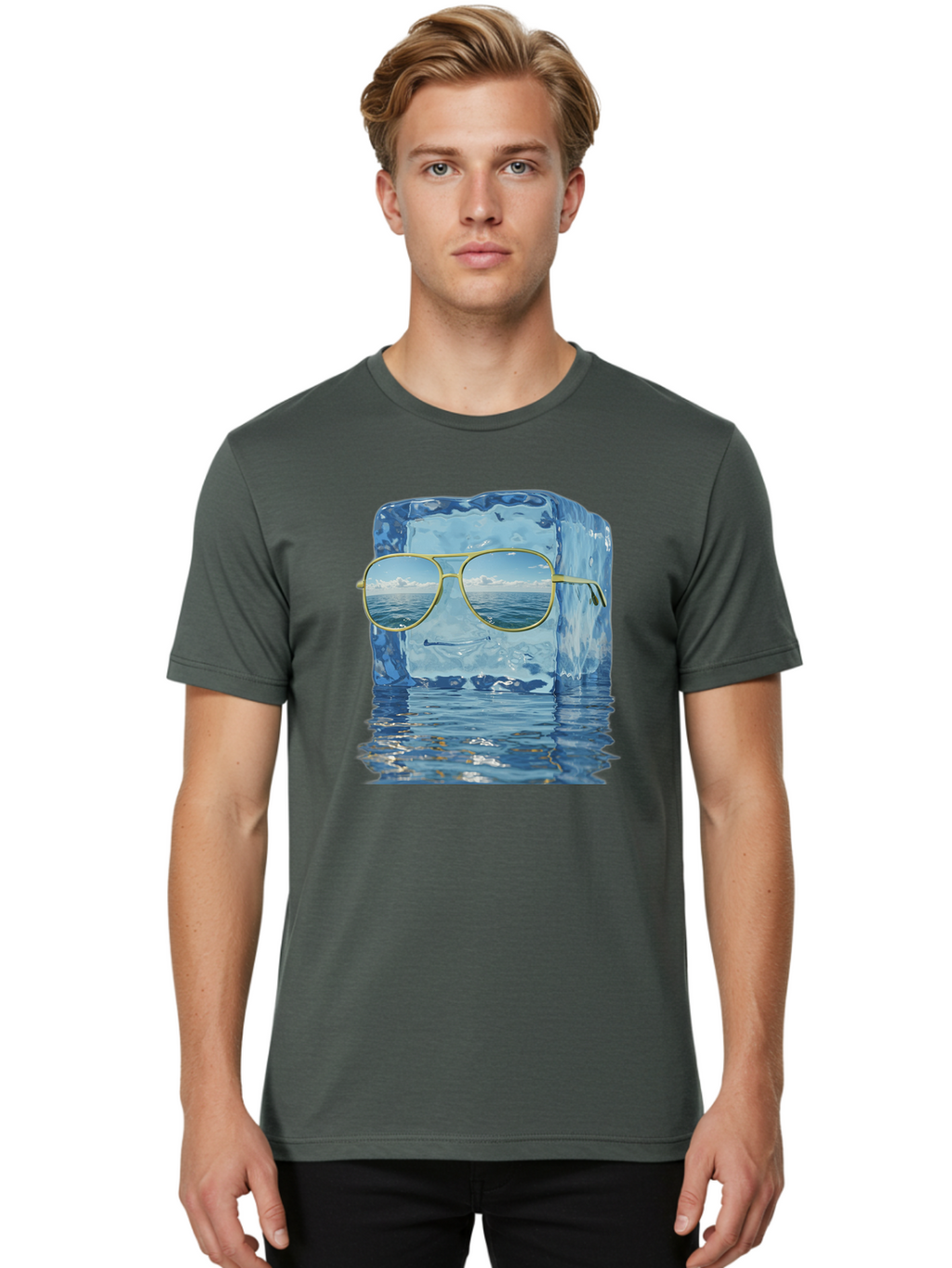 Iceberg-Sunglasses Men'S Graphic Tee, 100% Cotton, Comfortable Casual Summer Wear, Machine Washable, Vintage Camera, Old Camera, Antique Camera, Black Camera, Classic Photography, Photography Equipment, Nostalgic Device, Film Camera, Bak769