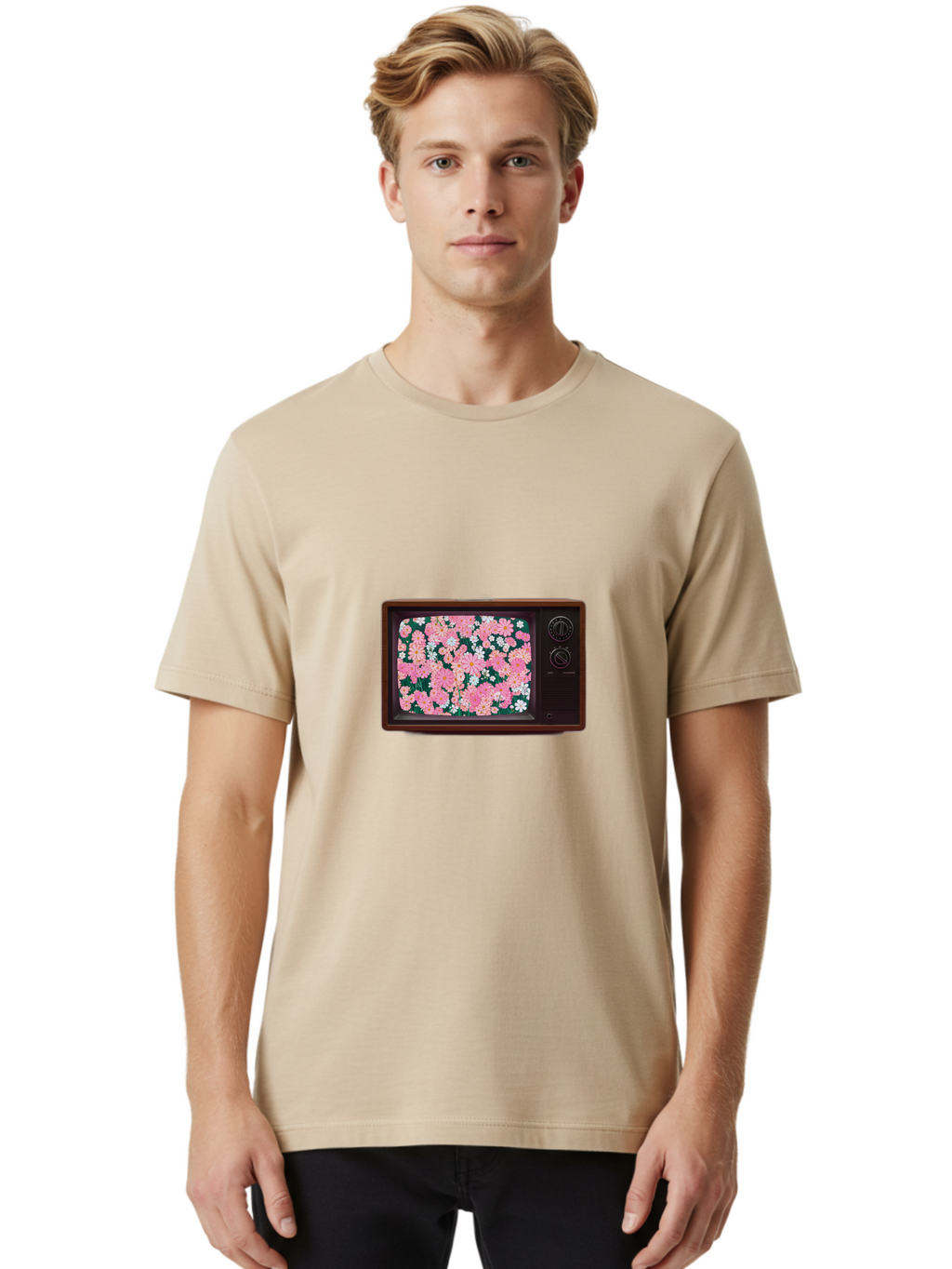 Retro-Tv-With-Flowers Men'S Graphic Tee, 100% Cotton, Comfortable Casual Summer Wear, Machine Washable, Vintage Camera, Old Camera, Antique Camera, Black Camera, Classic Photography, Photography Equipment, Nostalgic Device, Film Camera, Bal229