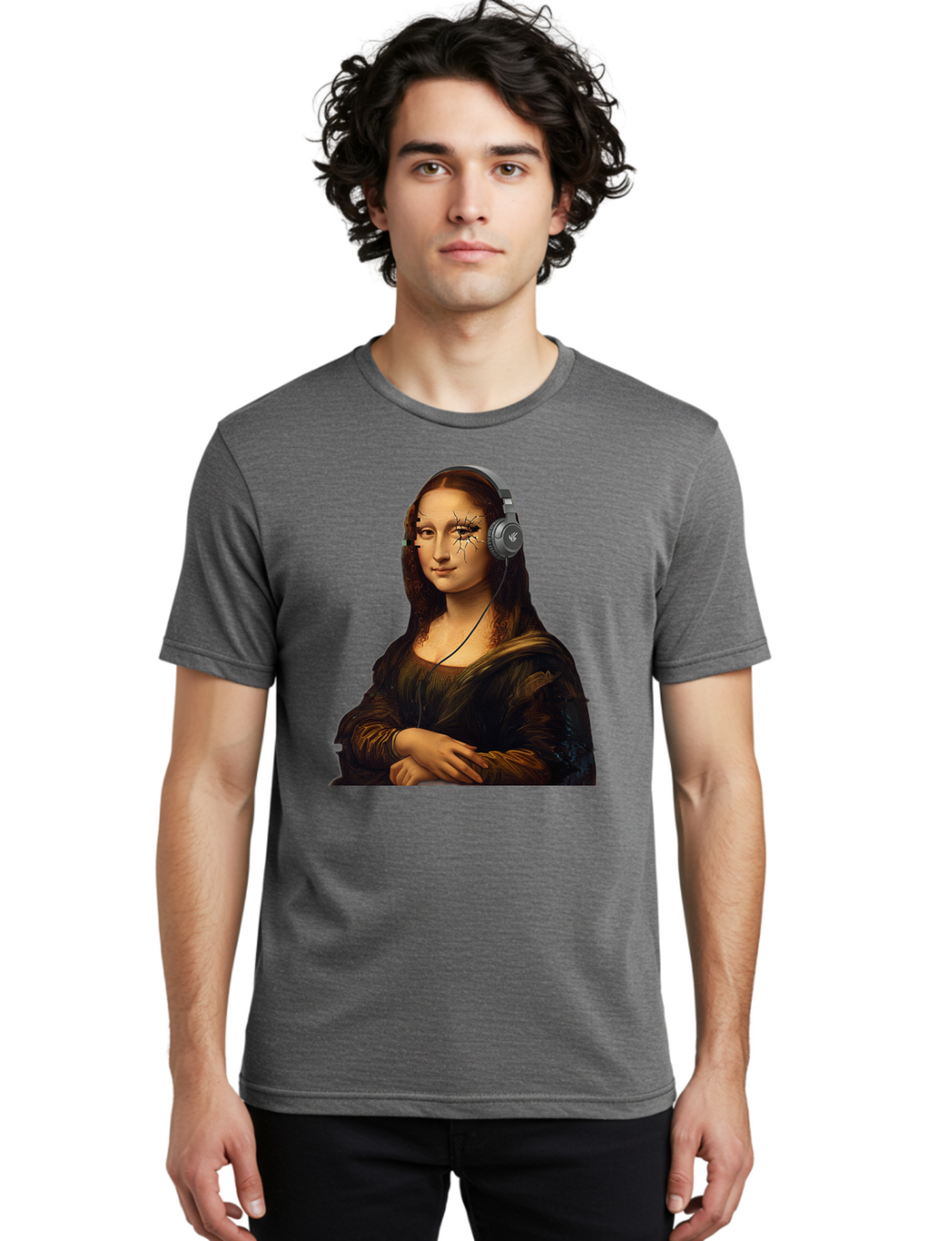 Mona-Lisa-Headphones-2 Men'S Graphic Tee, 100% Cotton, Comfortable Casual Summer Wear, Machine Washable, Vintage Camera, Old Camera, Antique Camera, Black Camera, Classic Photography, Photography Equipment, Nostalgic Device, Film Camera, Bam902