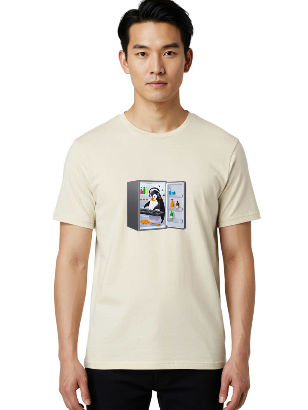 Penguin-Djing-In-Fridge Men'S Graphic Tee, 100% Cotton, Comfortable Casual Summer Wear, Machine Washable, Vintage Camera, Old Camera, Antique Camera, Black Camera, Classic Photography, Photography Equipment, Nostalgic Device, Film Camera, Ban069