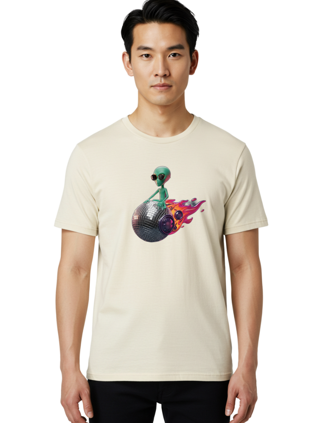 Alien-On-Disco-Ball Men'S Graphic Tee, 100% Cotton, Comfortable Casual Summer Wear, Machine Washable, Vintage Camera, Old Camera, Antique Camera, Black Camera, Classic Photography, Photography Equipment, Nostalgic Device, Film Camera, Bao038